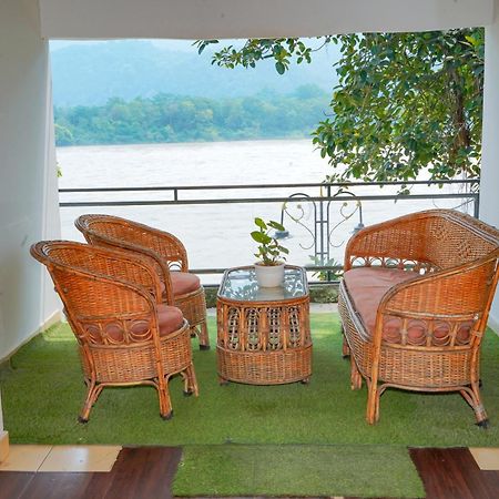 The Naga Rishikesh Hotell Exteriör bild