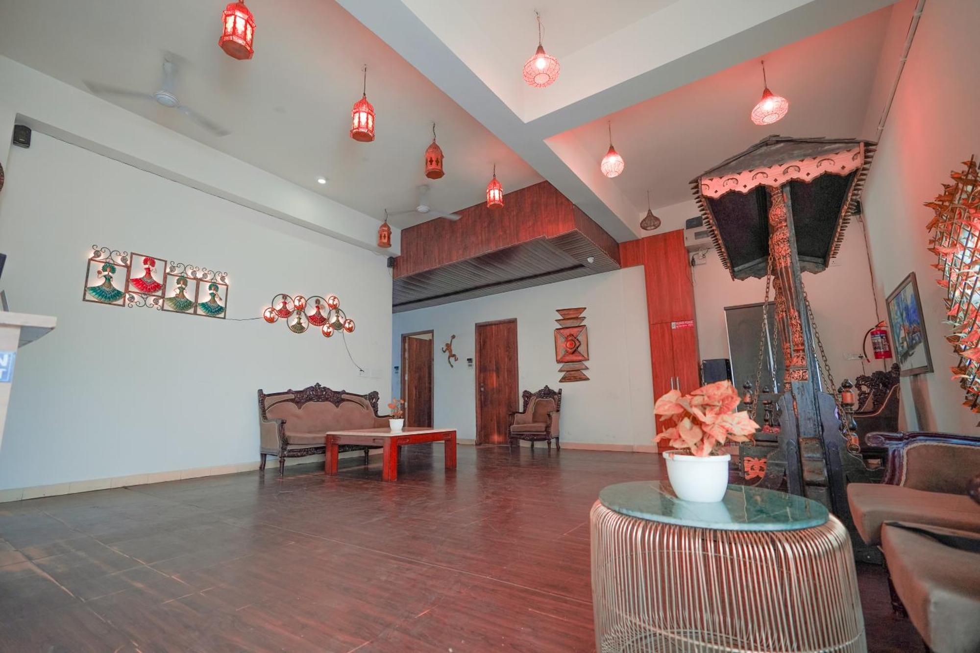 The Naga Rishikesh Hotell Exteriör bild