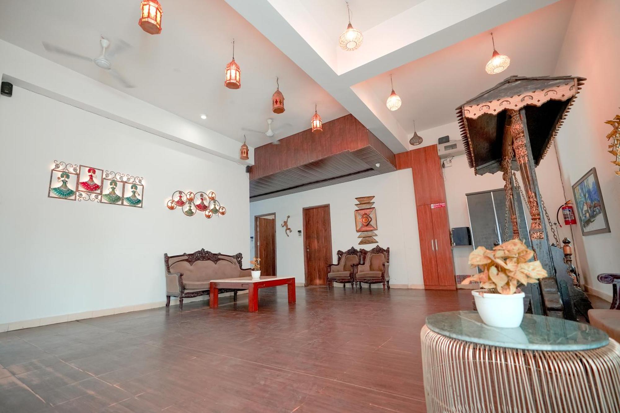 The Naga Rishikesh Hotell Exteriör bild
