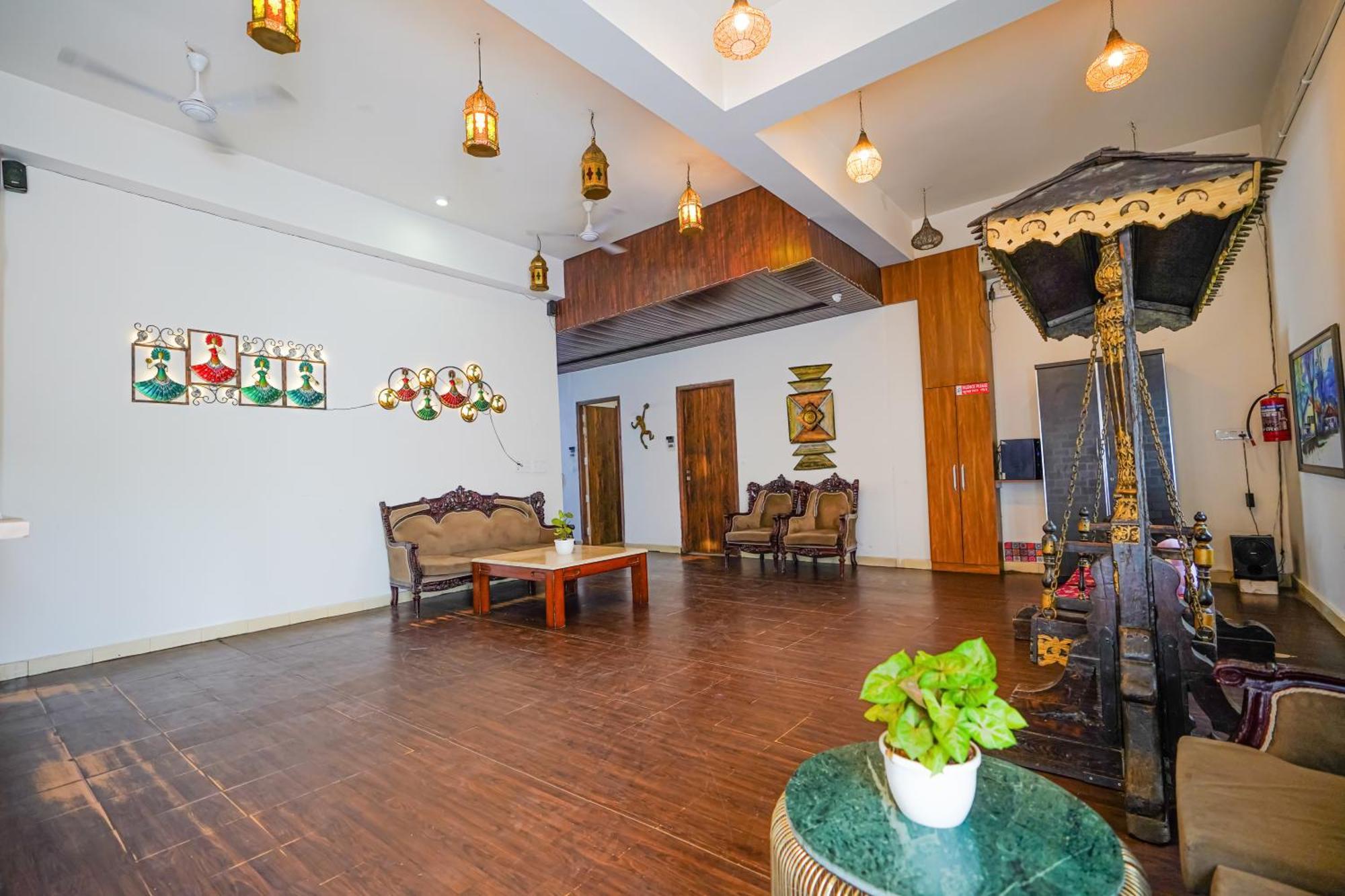 The Naga Rishikesh Hotell Exteriör bild