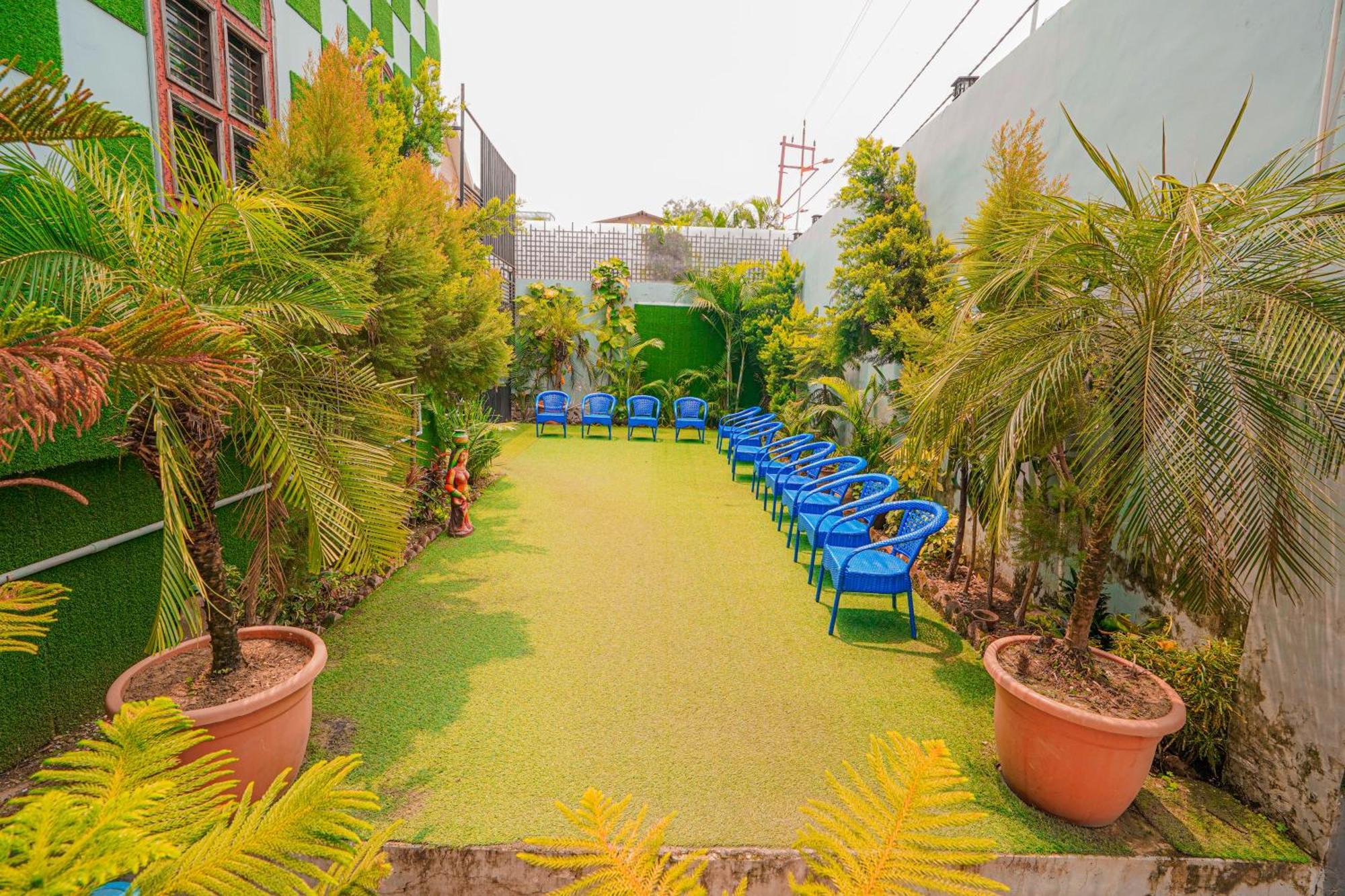 The Naga Rishikesh Hotell Exteriör bild